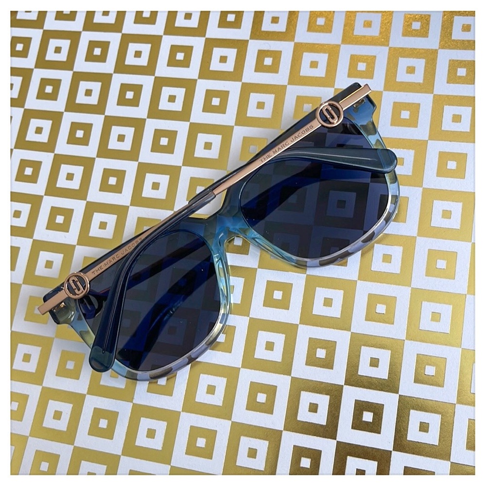 Authentic Marc Jacobs Tortoiseshell Sunglasses St… - image 4